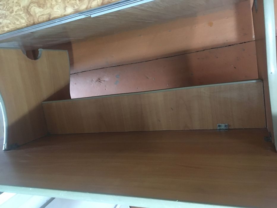 Жер стол, низкий стол