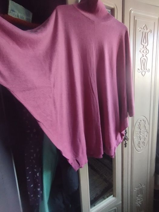 Продам недорого вещи