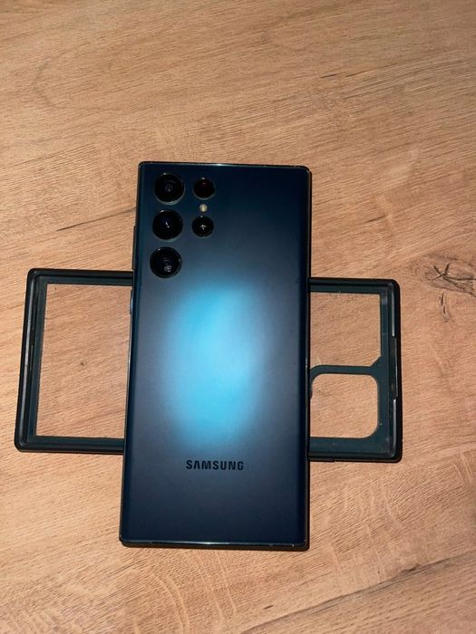 Samsung Galaxy S22 Ultra 256 ГБ