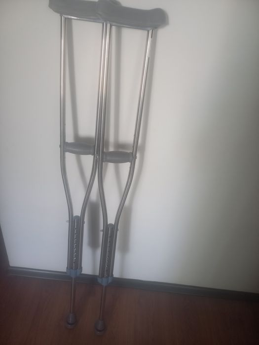 Продам костыли 2шт