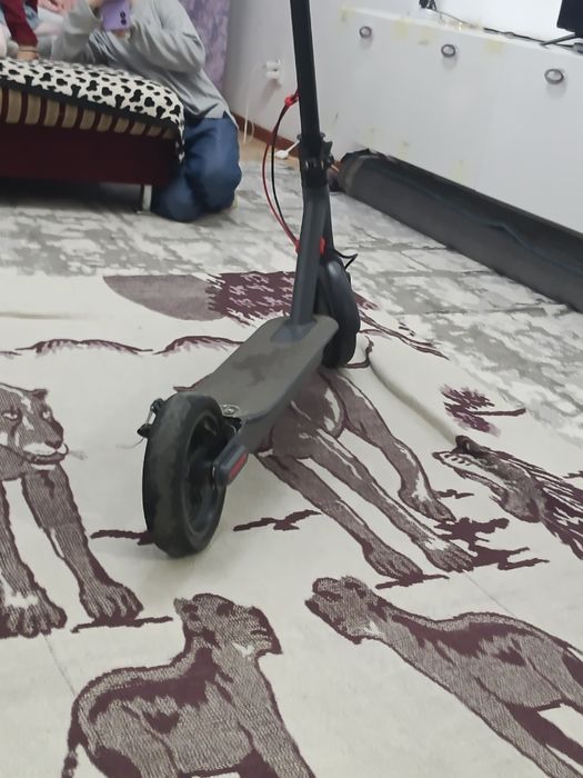Продам самокат срочно