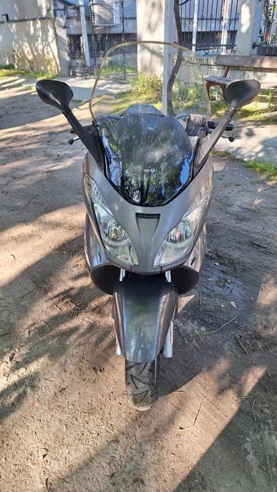 Aprilia atlantik 500