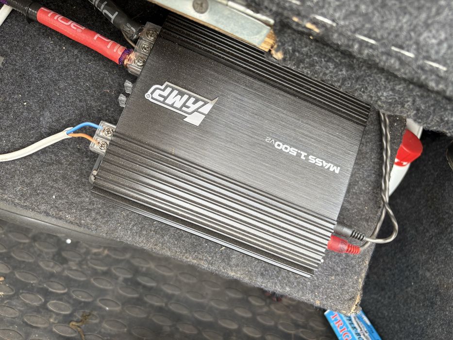 Сабвуфер deaf bonce machete ml-10s