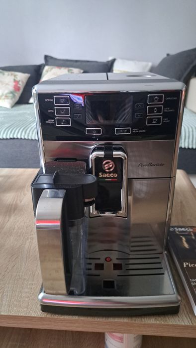 Mașină de cafea boabe.