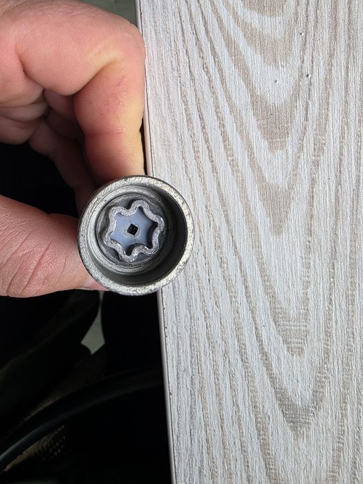 Prezoane cu cheie antifurt bmw si volkswagen skoda audi seat