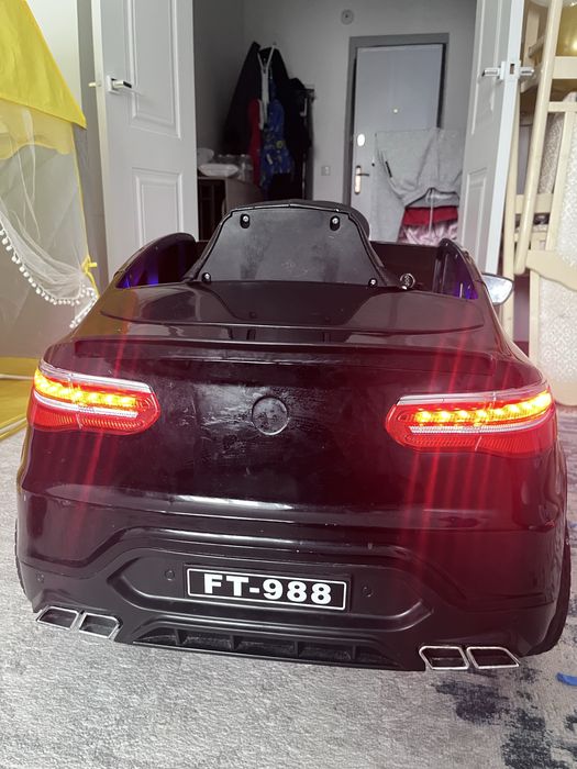 Детский электромобиль