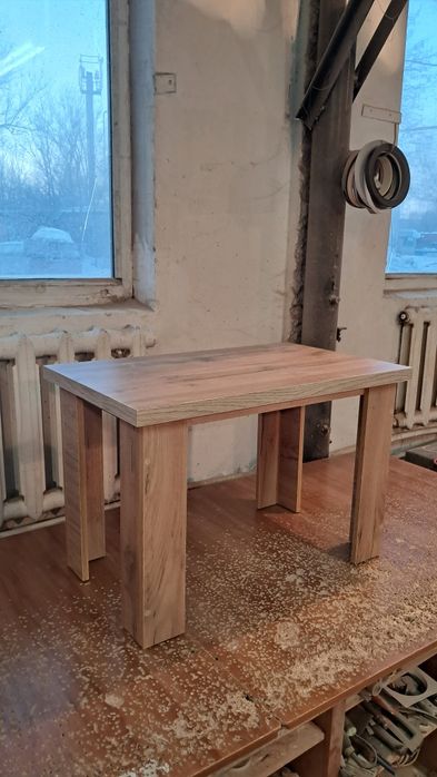 Продам новый столик