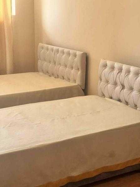 Дава се под наем Едностаен апартамент в Бургас, Лазур - 35 кв.м за 306 € - Снимка #2