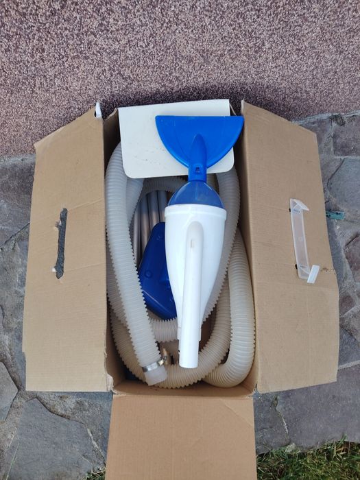 Piscina 4mx2m Bestway cu echipamente de filtrare curatare