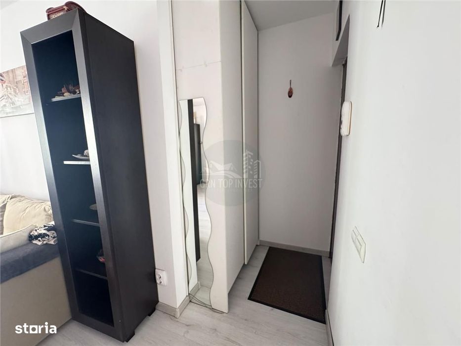 Apartament la mansarda cu 3 camere si balcon in Vasile Aaron