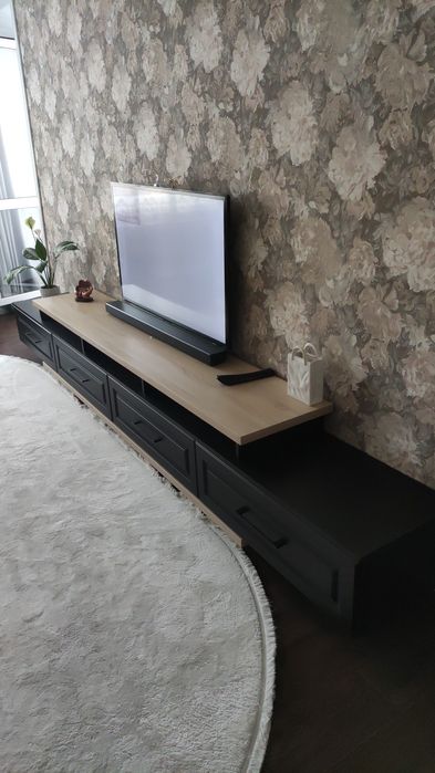Тумба под телевизор