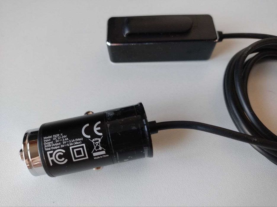 NOU Incarcator auto Baseus Enjoy Together - 4x USB 5.5A Black