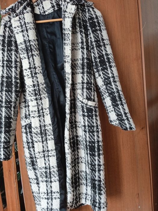 Пальто женское твидовое