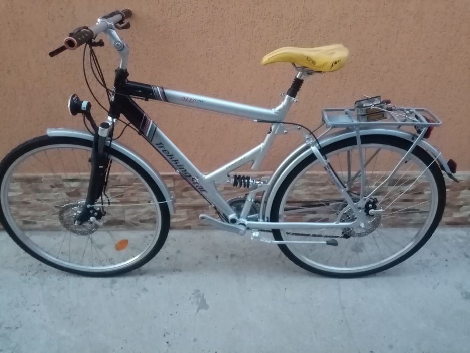 Bicicleta trekking alu ,discuri