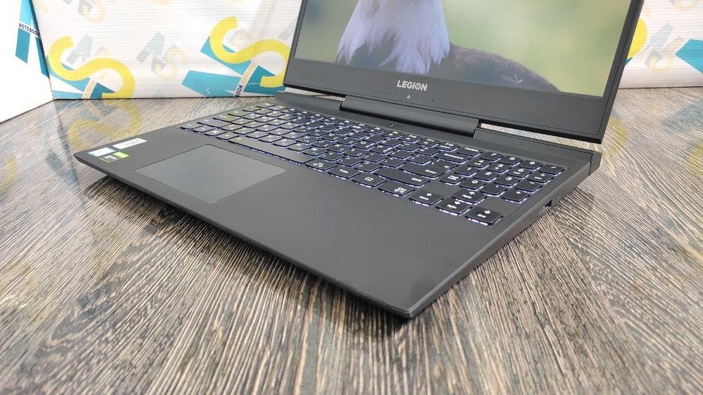 Legion Gaming Noutbook