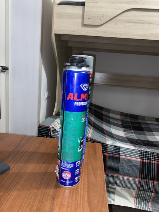 Монтажная пена.