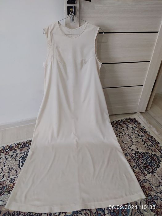 Ayollar Libosi Abaya