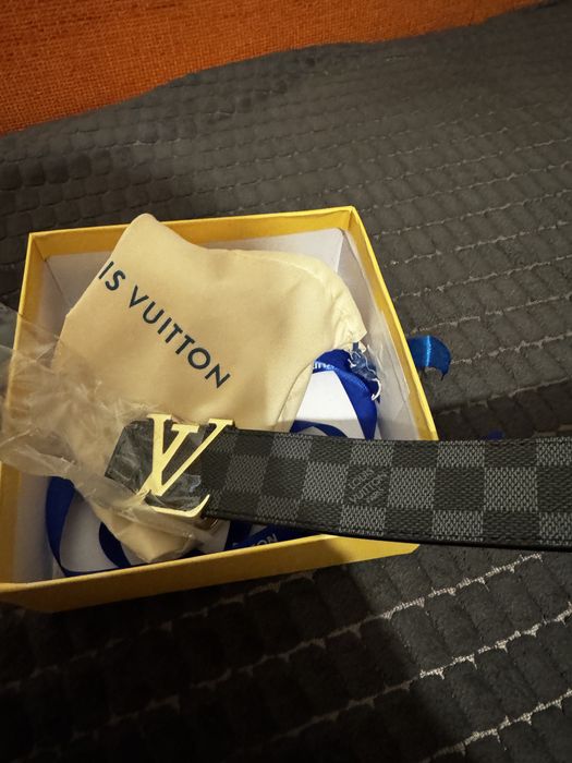 Curea louis vuitton 90