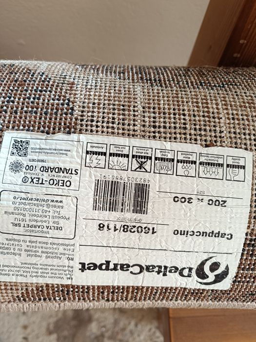 De vanzare covoare intretinute/ spalate.