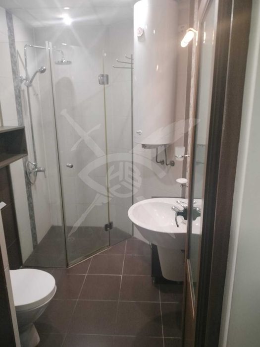 Продава се Многостаен апартамент в Пловдив, Остромила - 179 кв.м за 1637 €/кв.м - Снимка #10