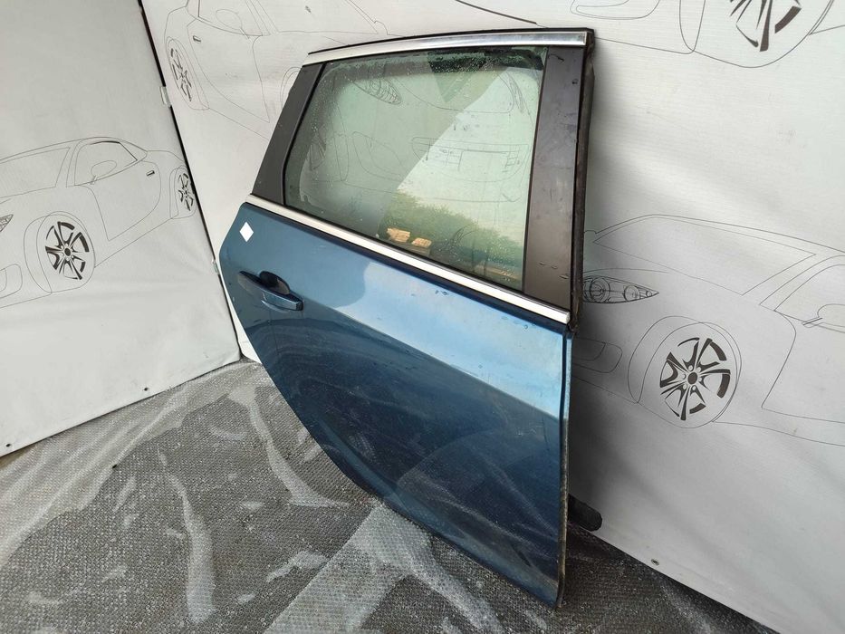 Ușă Spate Dreapta Opel Astra J Hatchback Albastru GBH 13285611 2011 / [2010-2015] / (11V)