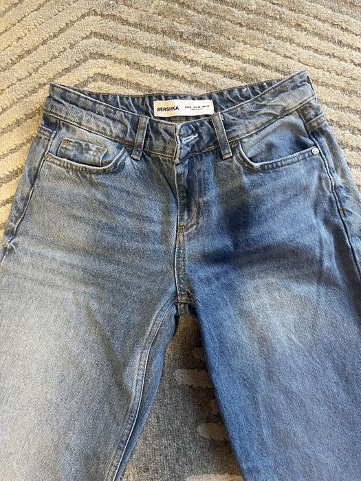 Дамски дънки Bershka Нови ХС-С