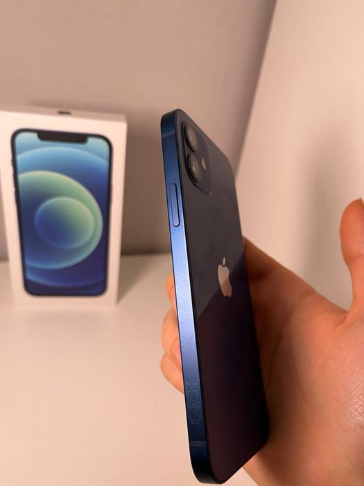 iphone 12 в хорошом состояний