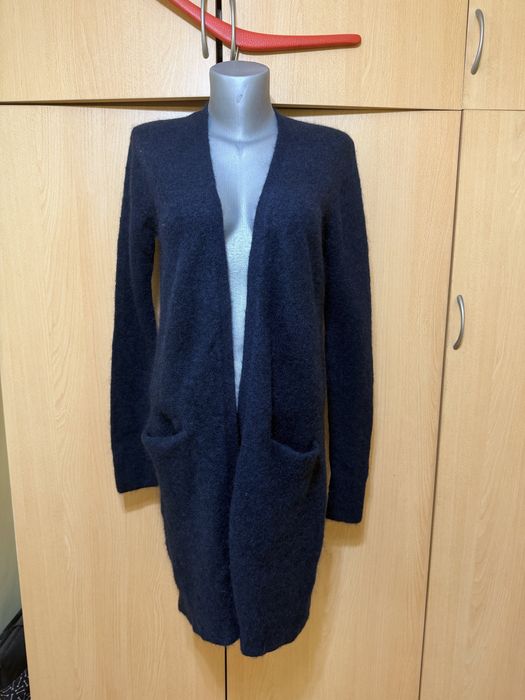 Нова жилетка.SECOND FEMALE. 34% Kid mohair, 34%вълна.Размер S/ XS.