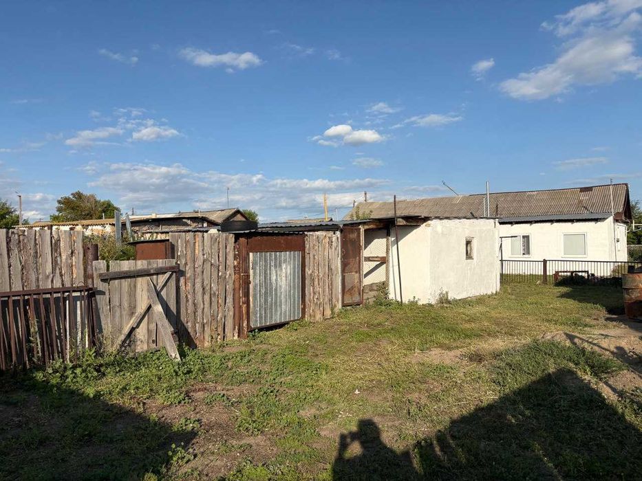 Продается дом в п.Алтын-Дала