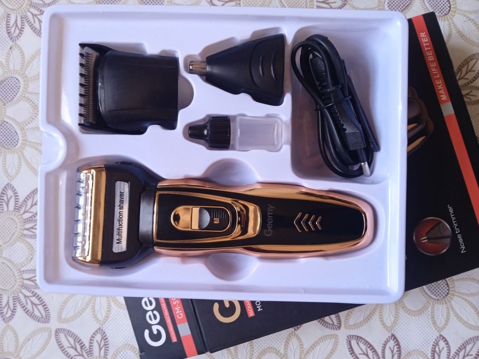 Бритва мужская новая