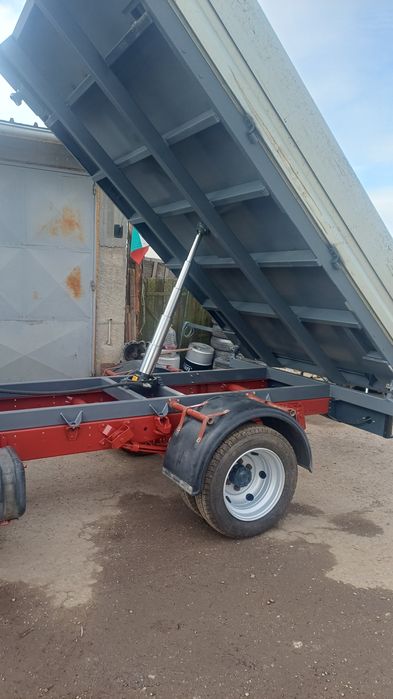 Iveco 3510 Тристранен самосвал