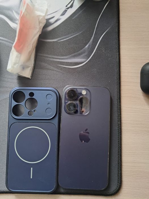 Продам айфон 14 про