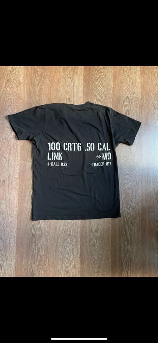 Луда тениска Ammo топ качество без забележки.За сериозни мога да намля