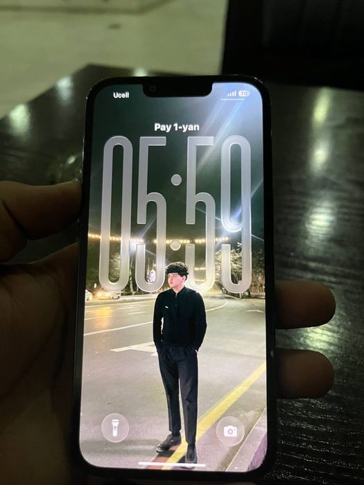 Iphon 13 pro 256 78
