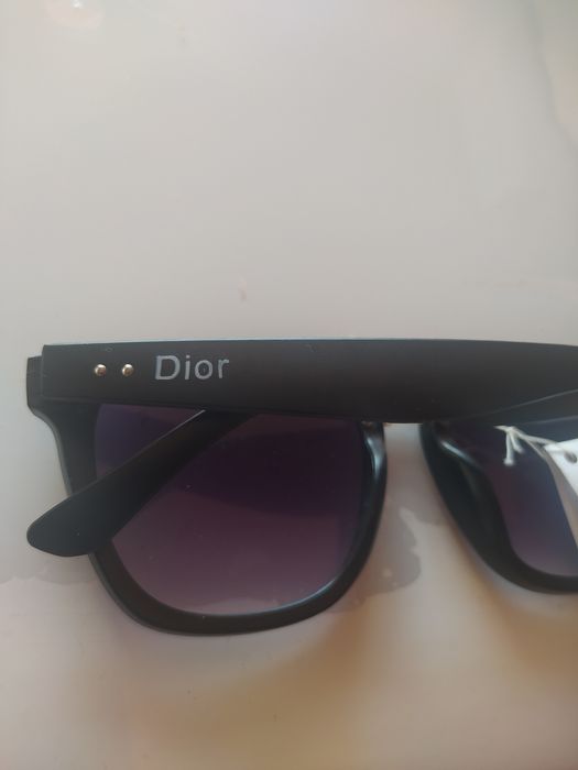 Дамски слънчеви очила