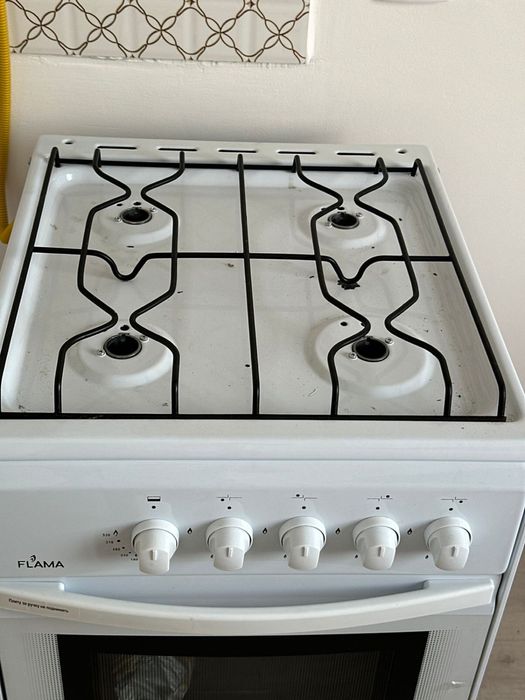 Газ плита новая