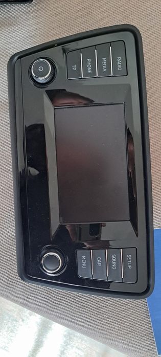 Vând casetofon original Skoda Octavia 3 și Navigatie