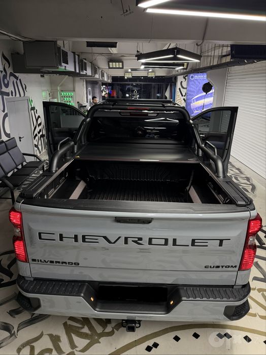 Chevrolet Silverado 2024 pikap