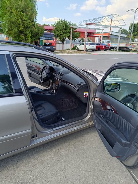 Мерцедес E 280,V6,231кс, бензинов,автомат-7g tronik