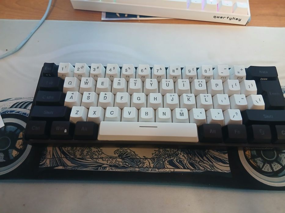 Tastatura  Snpurdiri