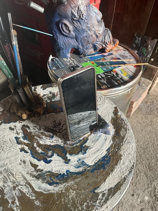 поставка за телефон