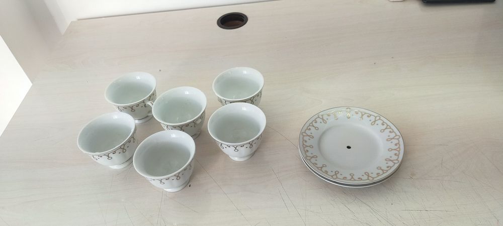 Срочно продам чайные чашки