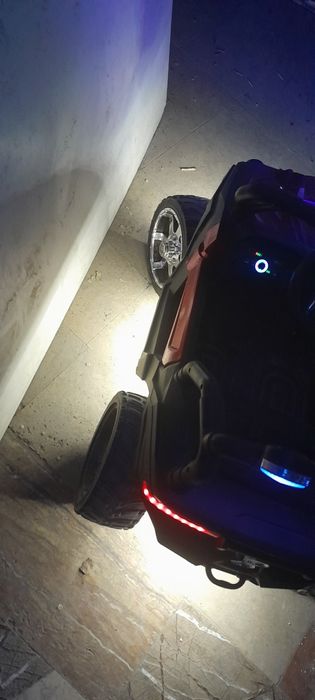 Детская машина продам срочно