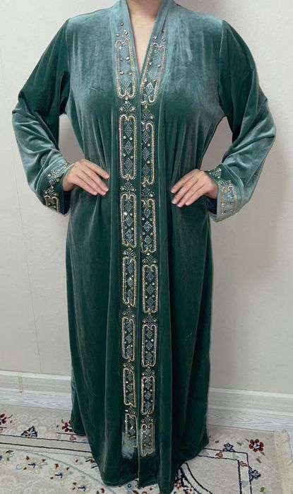 Женский велюровый шапан