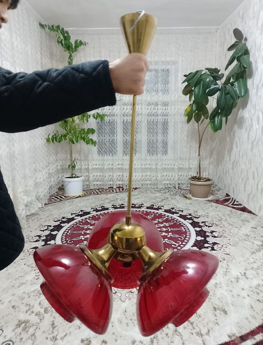 Люстры в идеальном состоянии