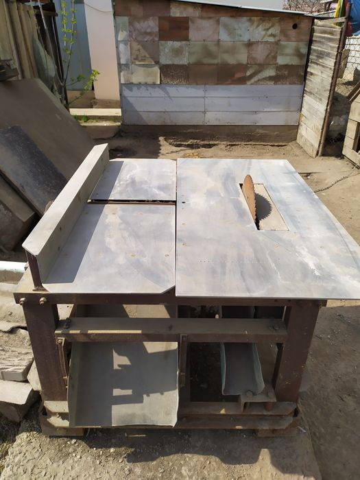 Циркулярка с фуганком