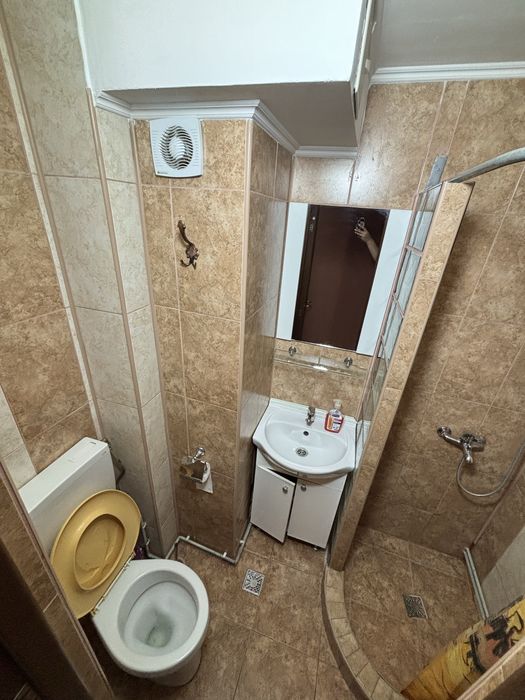 Apartament cu 2 cam de inchiriat zona centrala
