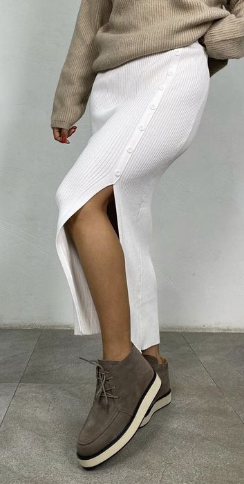 Стильные лоферы женские