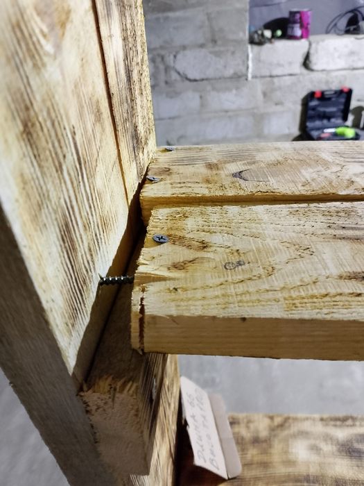 Продам Стеллаж для цветов