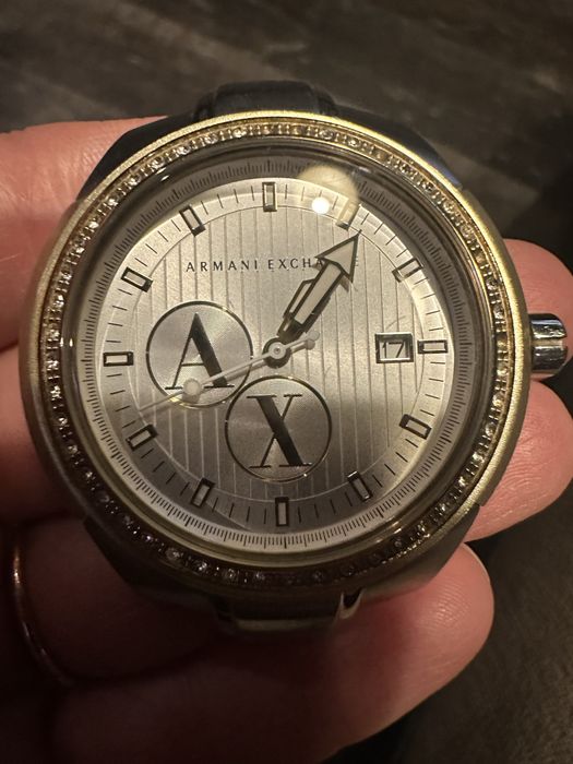 Дамски часовник Армани (БЕЗ КАИШКА)